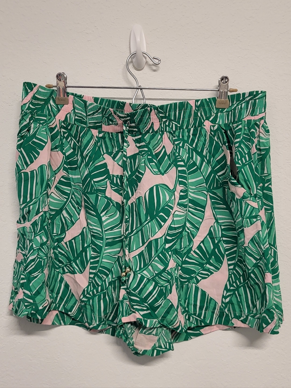 LILLY PULITZER Riv Shorts Small Conch Shell Pink Green Lets Go Bananas XL